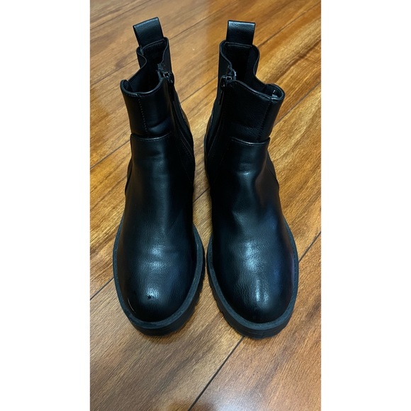 Universal Thread | Chelsea Combat Boots - Picture 3 of 5